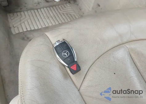 2007 Mercedes-Benz Clk 350 z USA, uszkodzony, nr VIN WDBTK56F87F206902